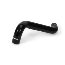 Load image into Gallery viewer, Mishimoto 69-70 Ford Mustang 351 Silicone Upper Radiator Hose - Installation View