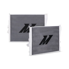 Load image into Gallery viewer, Mishimoto 99-06 BMW 323i/323i/328i/330i w/ Auto Transmission Performance Aluminum Radiator - Main Product View