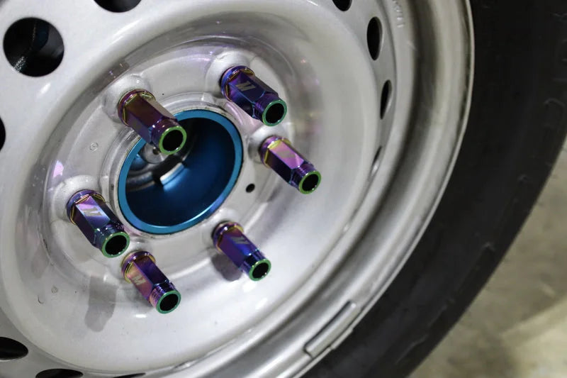 Mishimoto Aluminum Locking Lug Nuts M12x1.5 27pc Set Neo Chrome - Additional View 5