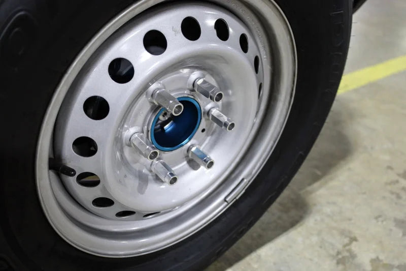 Mishimoto Aluminum Locking Lug Nuts M12x1.5 27pc Set Silver - Back View