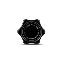 Load image into Gallery viewer, Mishimoto High-Pressure 1.3 Bar Radiator Cap Small Non-Directional - Main Product View