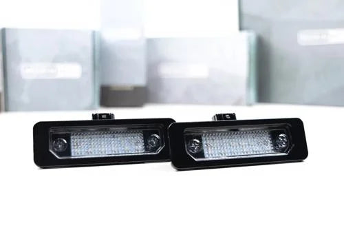 Morimoto XB LICENSE PLATE LIGHTS  MUSTANG 10-14 LF7911