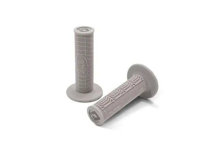 Motion Pro Grips - DirtControl™ II - Gray 01-2817 - Side View
