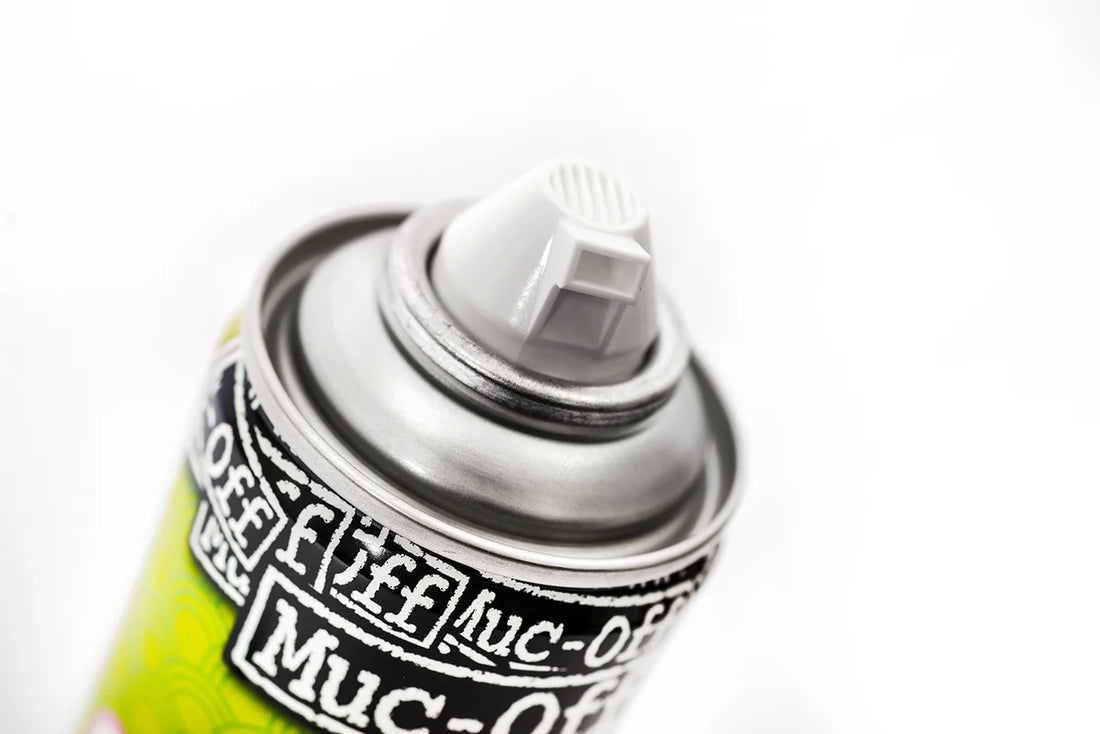 Muc-Off USA Foaming Helmet Freshener - 13.5 U.S. fl oz. - Aerosol 199US - Side View