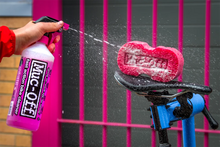 Load image into Gallery viewer, Muc-Off USA Punk Powder Concentrated Cleaner - 4 Pack with Bottle 20609 - Back View
