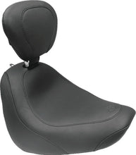 Load image into Gallery viewer, Mustang 15-21 Harley Freewheeler Standard Touring Deluxe 1PC Seat w/Driver Backrest - Black - Main Product View