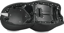 Load image into Gallery viewer, Mustang 15-21 Harley Freewheeler Std Touring Deluxe 1PC Seat w/Driver and Passenger Backrest - Black - Back View