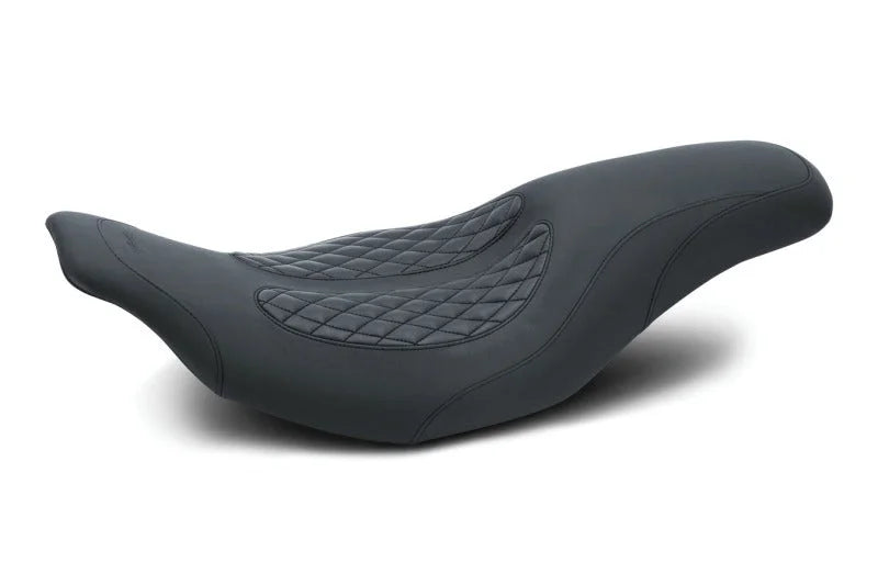 Mustang 97-07 Harley Electra Glide, Rd Glide Fastback 1PC Seat w/ Diamond Stitch - Black - Main Product View