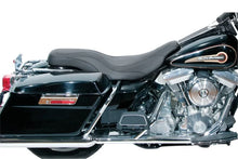 Load image into Gallery viewer, Mustang 97-07 Harley Electra Glide, Road Glide DayTripper 1PC Seat - Black - Main Product View