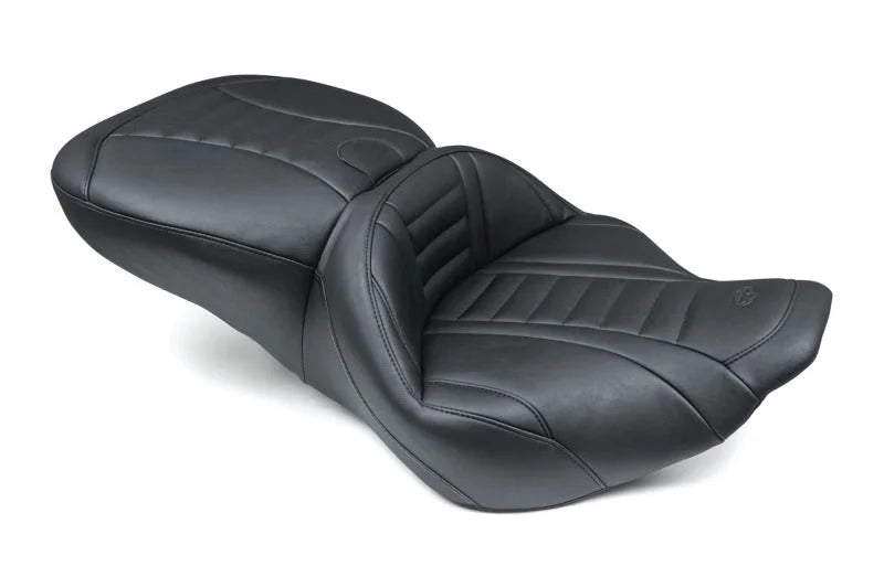 Mustang 97-07 Harley Rd King,06-07 Str Glide,00-05 Eagle Touring 1PC Seat Deluxe - Black - Main Product View