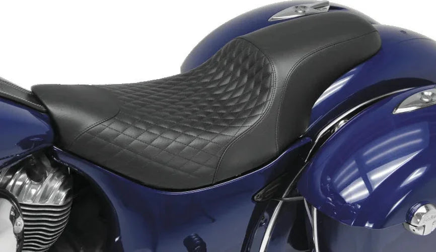 Mustang 14-21 Indian Chieftain,Chief,Dk Horse,Master,Indian Tripper 1PC Seat w/Diam Stitch - Black - Side View
