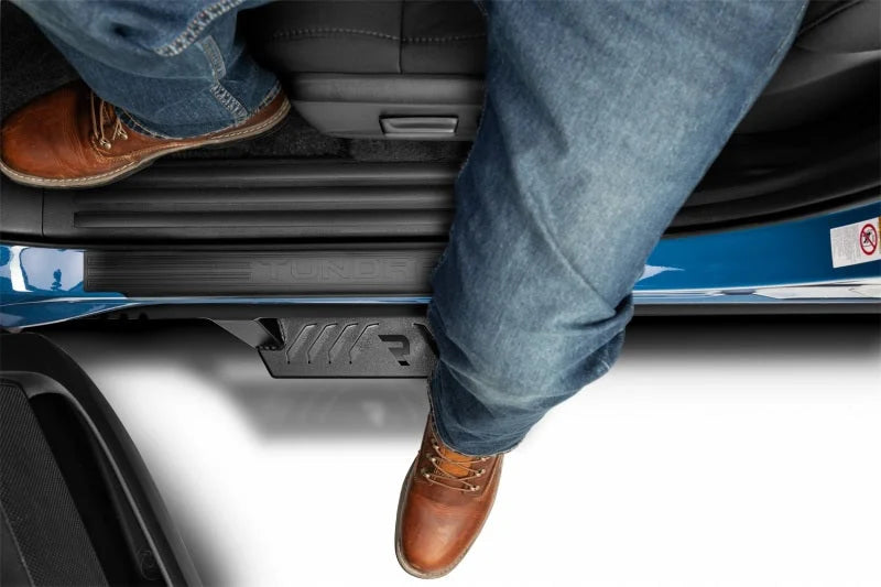 N-Fab EPYX 07-18 Toyota Tundra Double Cab - Cab Length - Tex. Black - Installation View