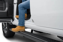 Load image into Gallery viewer, N-Fab Growler Fleet 2019 Chevy/GMC 1500 Crew Cab - Cab Length - Tex. Black - 7in - Additional View 6