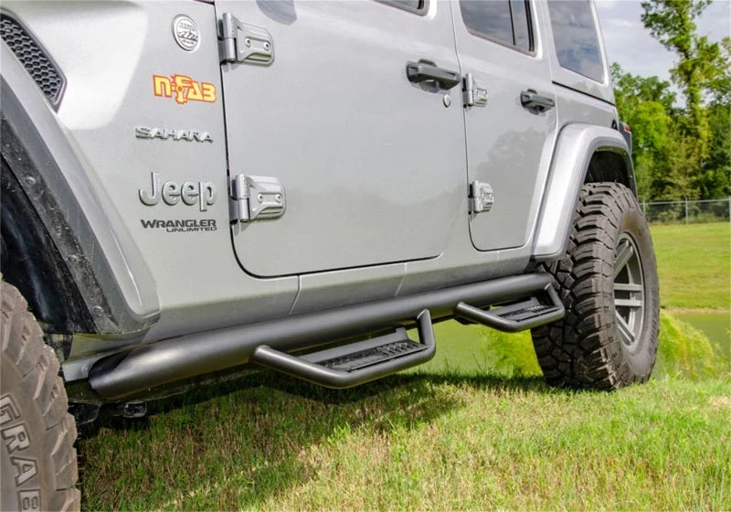 N-Fab Podium LG 2019 Jeep Wrangler JT 4DR Truck - Full Length - Tex. Black - 3in - Installation View