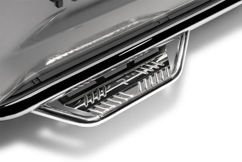 N-Fab Podium SS 15-18 GMC/Chevy Canyon/Colorado Crew Cab SRW - Polished Stainless - Cab Length - 3in - Installation View