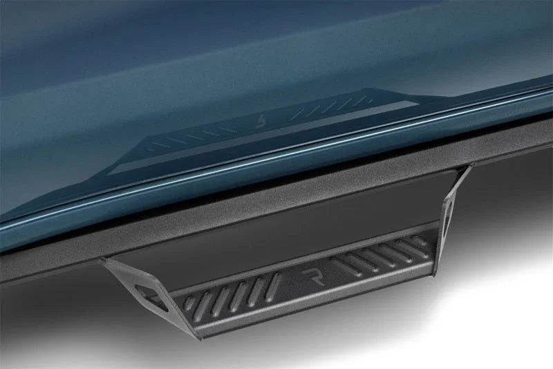 N-Fab Predator Pro 19-20 Chevy/GMC 1500 Crew Cab - Cab Length - Tex. Black - Side View