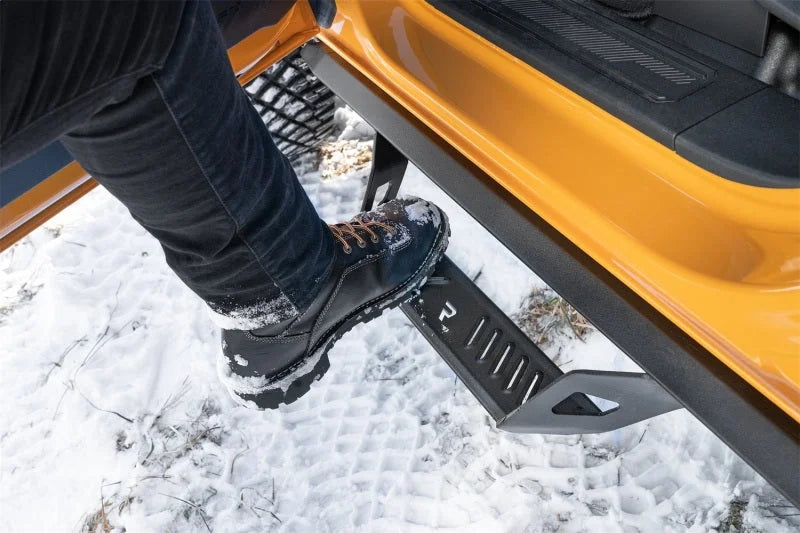 N-Fab Predator Pro Step System 2021 Ford Bronco 4 Door - Tex. Black - Installation View
