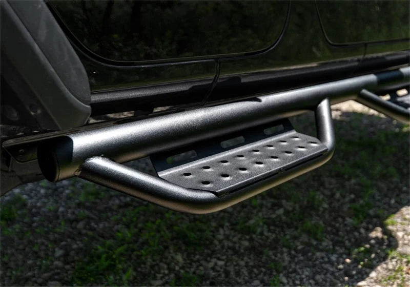 N-Fab RS Nerf Step 18-19 Jeep Wrangler JL 4DR - Full Length - Tex. Black - Side View