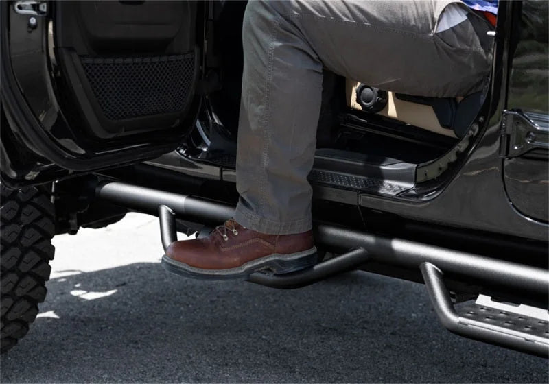 N-Fab RS Nerf Step 18-21 Jeep Wrangler JL (2 Door) - Crew Cab - Tex. Black - Back View