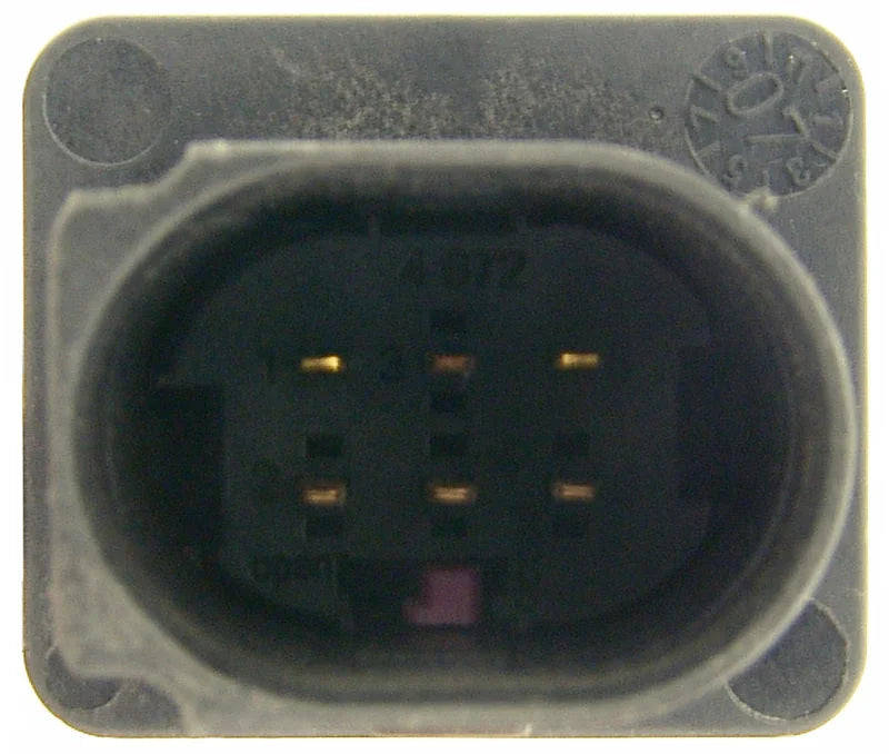 NGK Direct Fit 5-Wire Wideband A/F Sensor - Installation View
