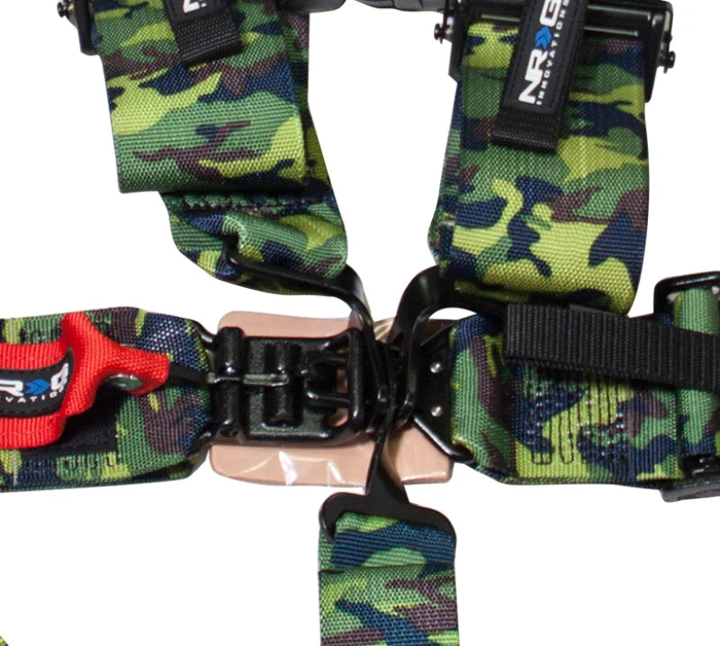 NRG SFI 16.1 5pt 3in. Seat Belt Harness/ Latch Link - Camo - Side View