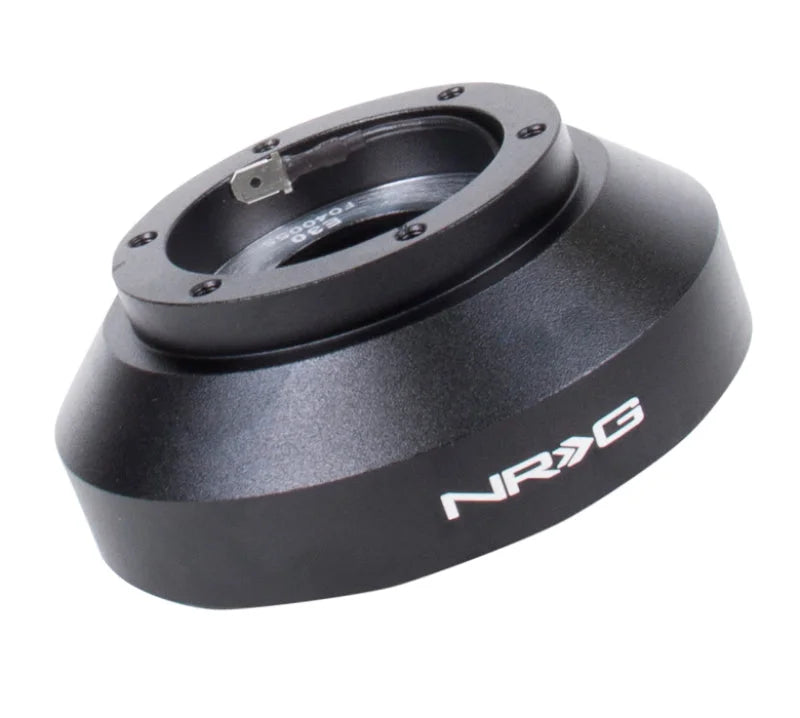 NRG Short Hub Adapter BMW E30 - Installation View