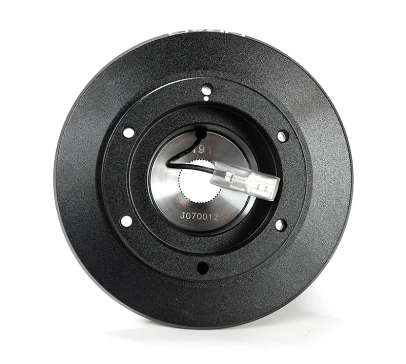 NRG Short Hub Volvo 240 82-91 - Installation View