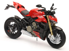Load image into Gallery viewer, New Ray Toys Ducati Street Fighter V4 Red Scale 1:12 - Main Product View