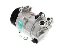 Load image into Gallery viewer, Nissens A/C Compressor 890585 - Side View