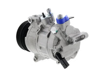 Load image into Gallery viewer, Nissens A/C Compressor 890602 - Side View
