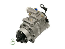 Load image into Gallery viewer, Nissens A/C Compressor 89418 - Side View