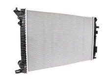 Load image into Gallery viewer, Nissens Radiator 60321 - Installation View