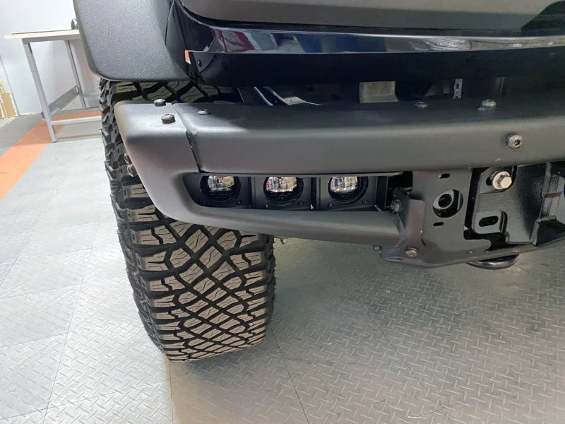 ORACLE Lighting 21-22 Ford Bronco Triple LED Fog Light Kit for Steel Bumper - White - Additional View 5