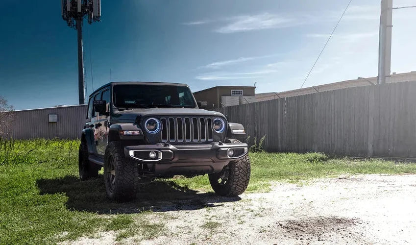 Oracle Jeep Wrangler JL/Gladiator JT 7in. High Powered LED Headlights (Pair) ColorSHIFT - Installation View