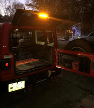 Load image into Gallery viewer, Oracle Jeep Wrangler JL Cargo LED Light Module - Amber/White - Additional View 10