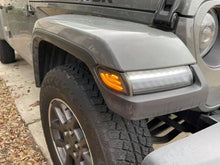 Load image into Gallery viewer, Oracle Jeep Wrangler JL Smoked Lens LED Front Sidemarkers - Additional View 9