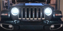 Load image into Gallery viewer, Oracle Jeep Wrangler JL/Gladiator JT 7in. High Powered LED Headlights (Pair) - No Halo - Back View