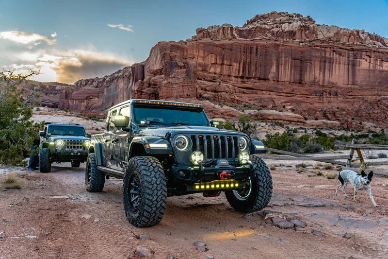 Oracle Jeep Wrangler JL/Gladiator JT Integrated Windshield LED Light Bar System - Additional View 11