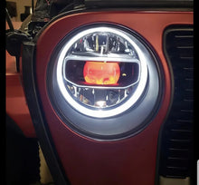 Load image into Gallery viewer, Oracle Jeep Wrangler JL/Gladiator JT Projector Illumination Kit - w/o Controller - Side View