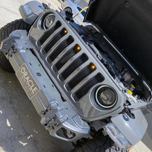 Load image into Gallery viewer, Oracle Pre-Runner Style LED Grille Kit for Jeep Gladiator JT - Amber - Additional View 5