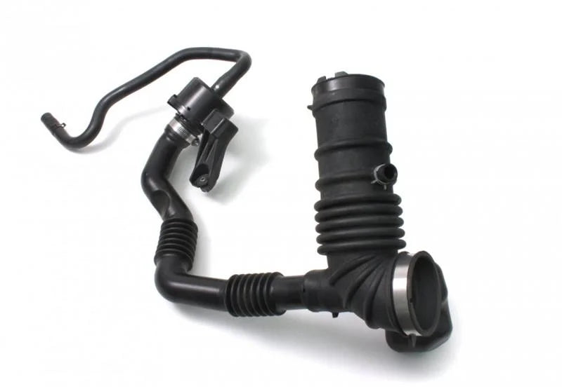 PERRIN 13-16 Subaru BRZ/Toyota FR-S (Manual & Auto) 17-20 BRZ/86 (Auto Only) Inlet Hose - Black - Installation View