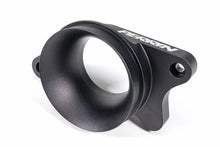 Load image into Gallery viewer, PERRIN 22-24 Subaru WRX / 20-25 LGT &amp; OBXT Turbo Inlet Hose w/Turbo Adapter Flange (Short) - Black - Additional View 6