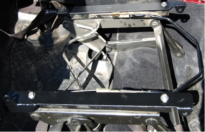 PRP Jeep CJ7/YJ Seat Adapter Mount (Passenger Side) - Additional View 5