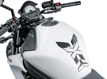 Load image into Gallery viewer, PUIG Tank Pad - Xtreme - Carbon 7597C - Main Product View