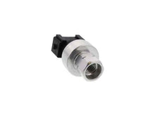 Load image into Gallery viewer, Pro Parts A/C Pressure Switch 87431701 - Main Product View