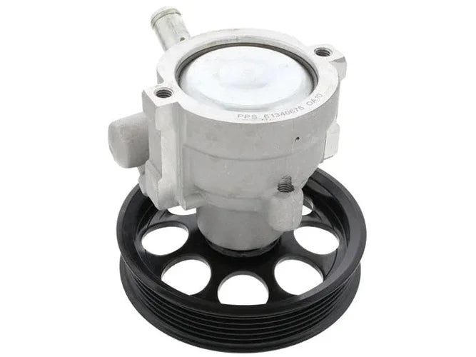 Pro Parts Power Steering Pump 61340675 - Detail View