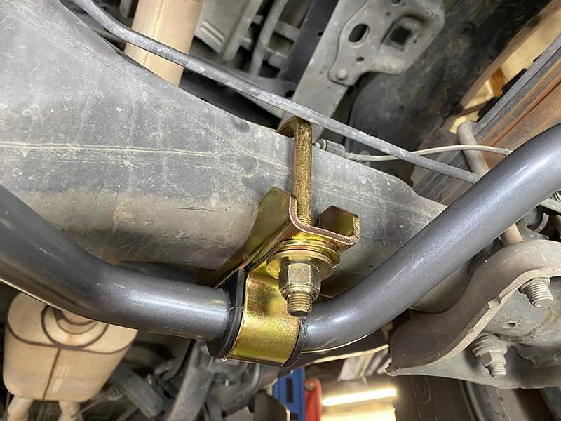 Progress Tech LT 07-21 Toyota Tundra Rear Sway Bar 1.125in dia. (28.5mm) - Back View