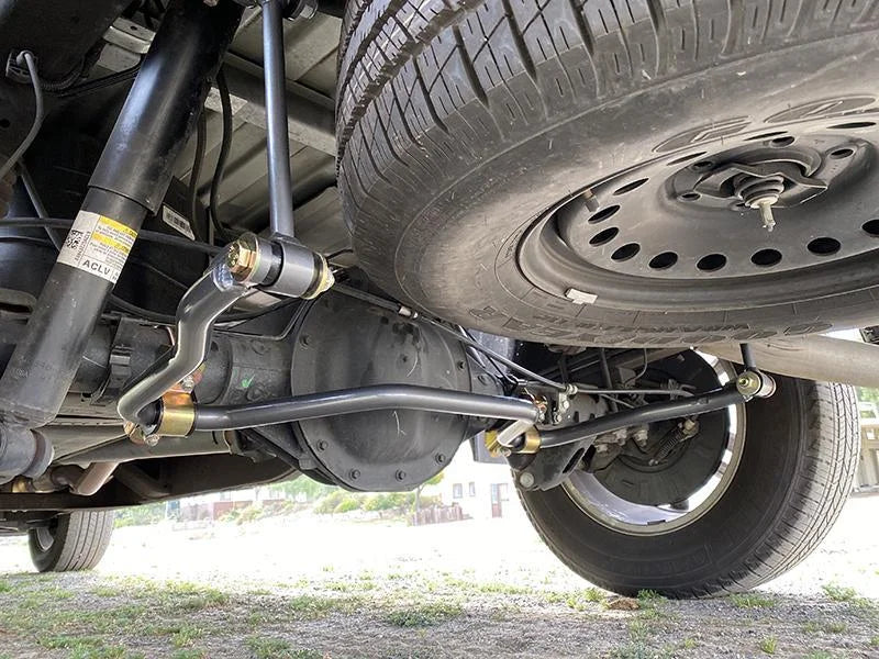 Progress Tech LT 14-18 Chevy Silv 1500 / GMC Sierra 1500 Rear Sway Bar 1.125in dia. (28.5mm) - Installation View