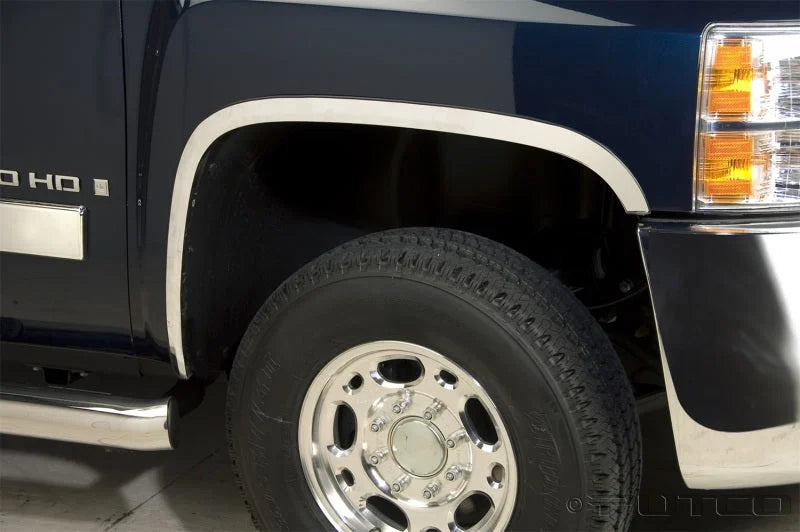 Putco 15-19 Chevy Silverado HD (Does not Fit Dually) Stainless Steel Fender Trim - Side View