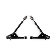 Load image into Gallery viewer, QA1 67-70 Ford Mustang Street Performance Lower Control Arm Kit - Installation View